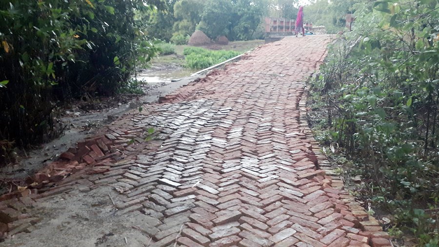 ইটের ফ্লাট সোলিংকরণ